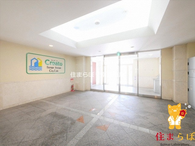 エントランス　共用部の印象も大切に