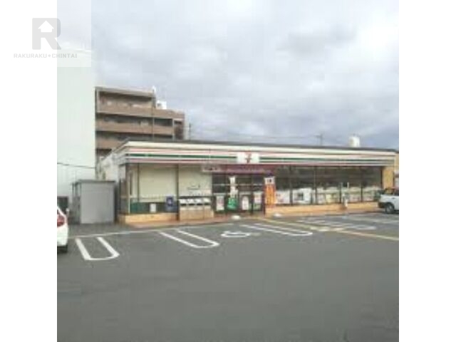 コンビニ　セブンイレブン東大阪菱江3丁目店（コンビニ）まで234m