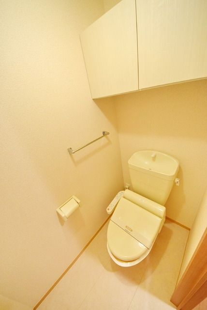 トイレ　※反転タイプ301号室設備施工例　現況優先