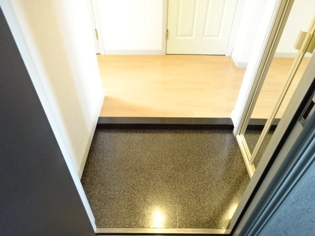 玄関　参考写真