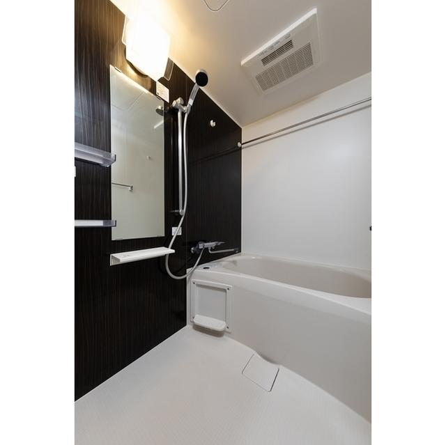 バス・シャワールーム　別部屋参考写真