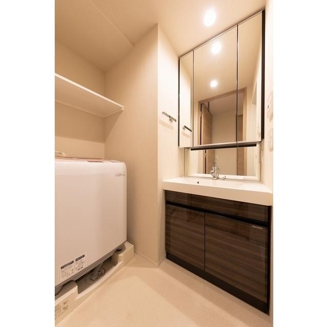 洗面設備　別部屋参考写真