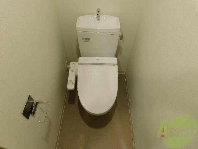 トイレ　ウォシュレットついてます