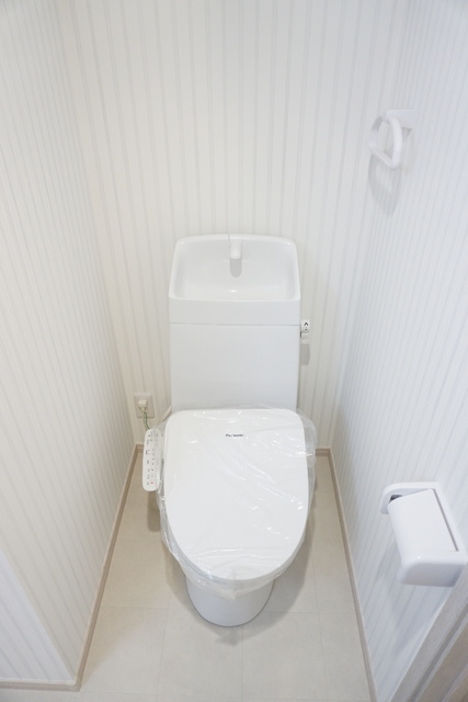 トイレ　洗浄機能付きトイレ