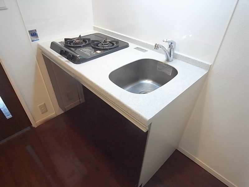 キッチン　2口ガスコンロでゆったりしたキッチン