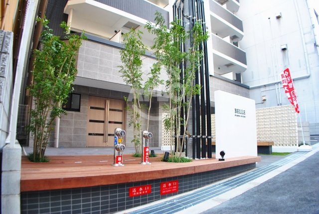 エントランス　ベルエ難波西　エントランス