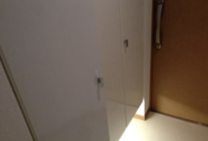 玄関　別部屋参考写真