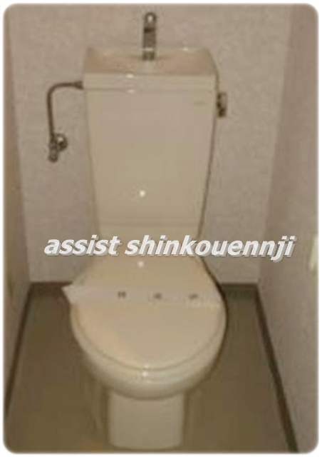 トイレ　コンパクトで使いやすいトイレです