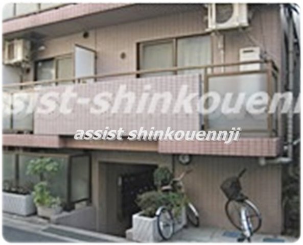 エントランス　毎日通るエントランスはこのようになっています