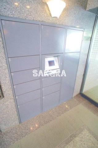 その他共有部分　不在時にも便利な宅配ＢＯＸ付きです♪