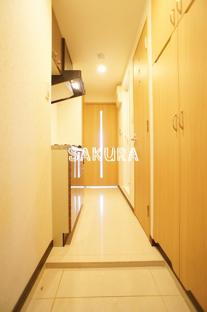 玄関　ゆったりとした玄関スペース♪