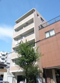 建物外観　外観は落ち着いています