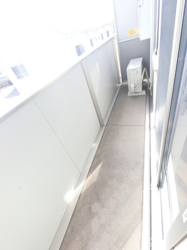 バルコニー　図面と現状に相違がある場合には現状を優先