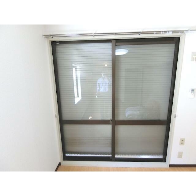 その他　手動防犯シャッター