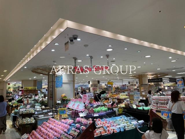 スーパー　東急ストア 二子玉川ライズ店（スーパー）まで390m