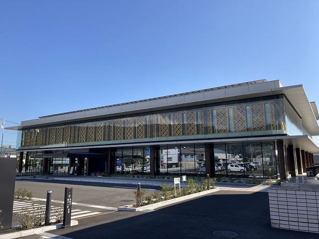 役所　開成町役場（役所）まで657m