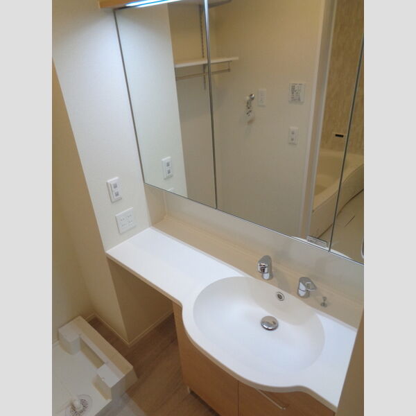 洗面設備　ワイド洗面