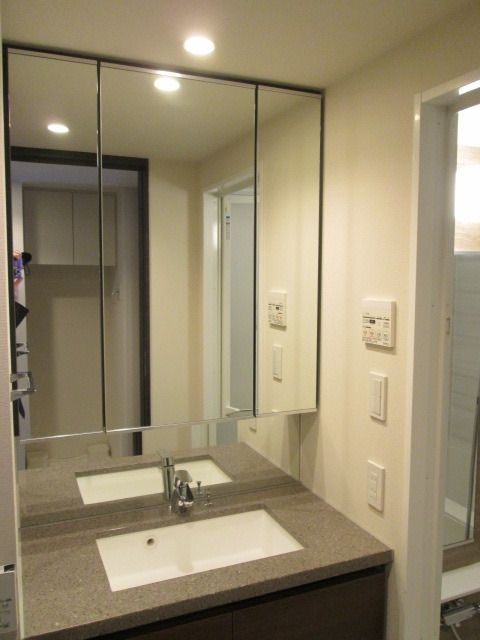 洗面設備　★独立洗面台完備★