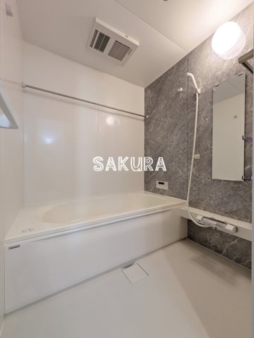 バス・シャワールーム　日々の疲れを癒すお風呂です♪