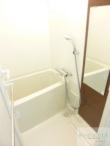 バス・シャワールーム　バス