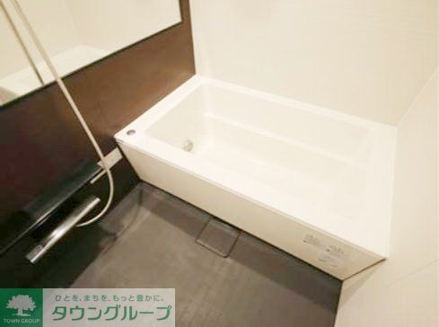 バス・シャワールーム　お問合せは(株)タウンハウジングレジデンス事業部　赤坂店・…