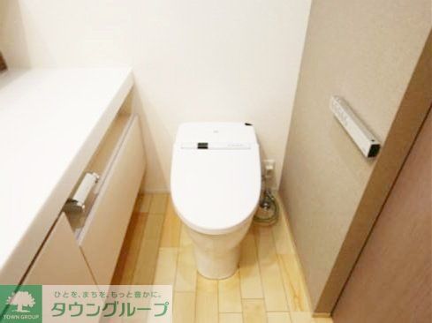 トイレ　お問合せは(株)タウンハウジングレジデンス事業部　赤坂店・…