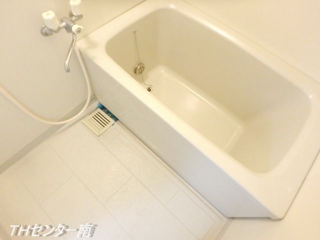 バス・シャワールーム　★追い焚き機能付き★