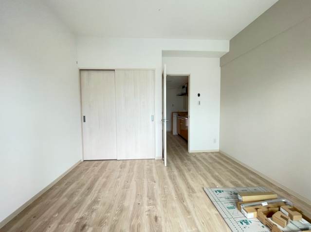 居室・リビング　写真は別号室のものです。