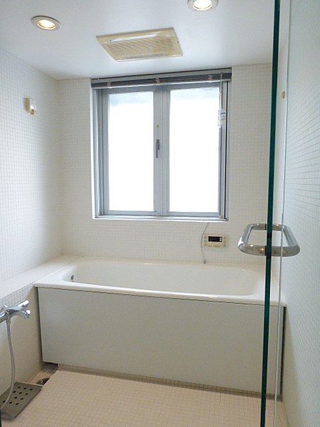 バス・シャワールーム　※別室参考写真