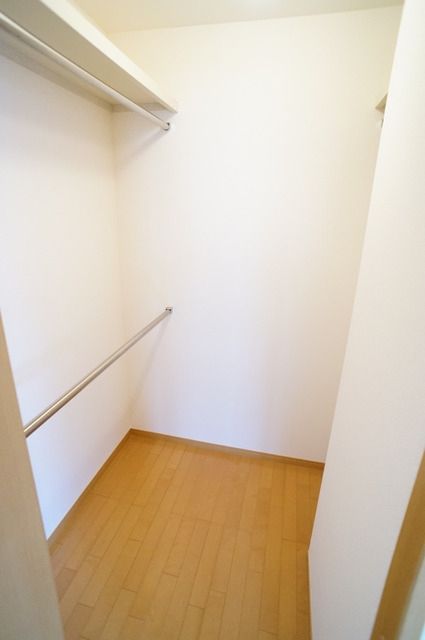 収納　ウォークインクローゼット