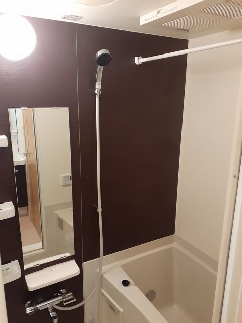 バス・シャワールーム