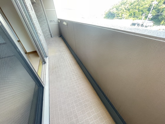 バルコニー　※別部屋の写真です
