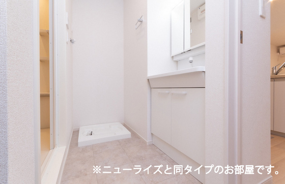 洗面設備　※参考同シリーズの写真です