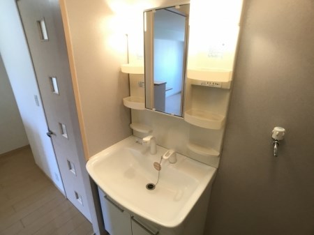 洗面設備　※他部屋参照