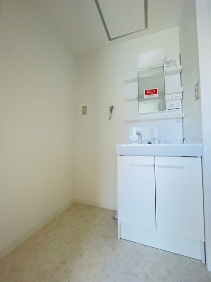 洗面設備　※別部屋の写真です