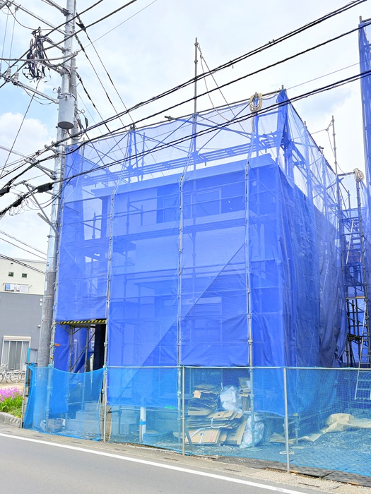 建物外観　建築中
