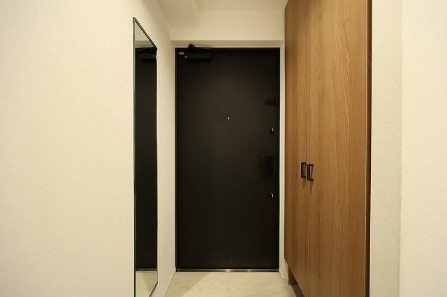 玄関　※参考写真※