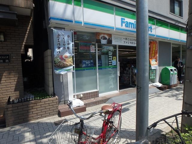 コンビニ　ファミリーマート　天満三丁目店（コンビニ）まで117m