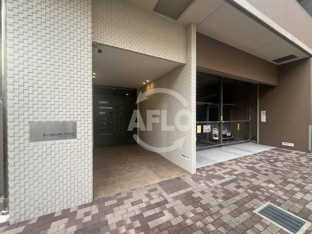 エントランス　エントランス