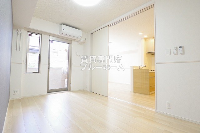 その他　敷地内にある屋根付きの駐輪場です！