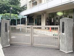 中学校　墨田区立錦糸中学校（中学校）まで259m