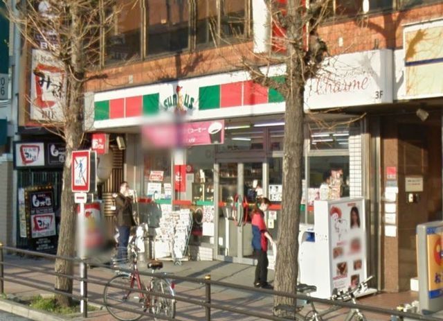 コンビニ　サンクス上大岡店（コンビニ）まで814m