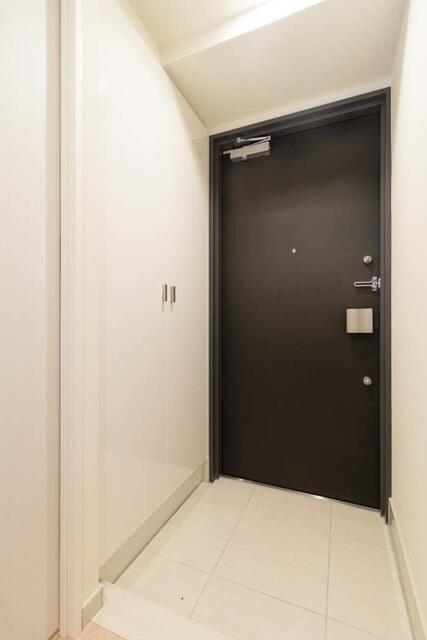 玄関　※写真は同タイプ住戸です。?
