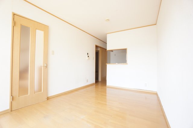 居室・リビング　※同物件、同タイプ、間取り反転のお部屋です