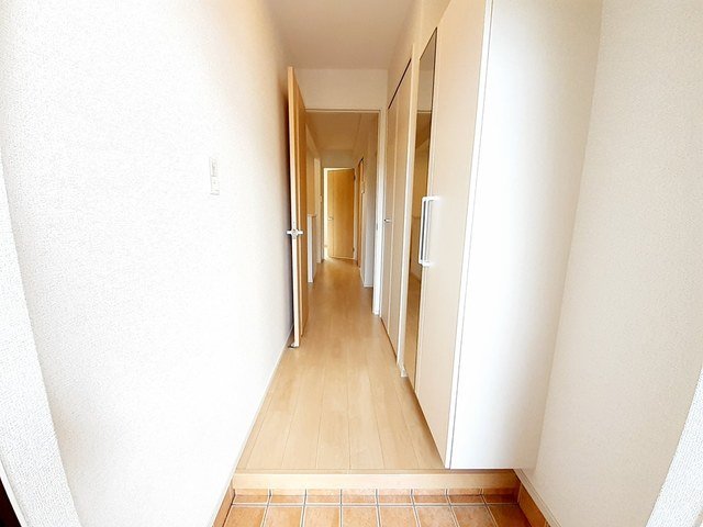 玄関　ゆったりとした玄関です