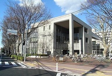 図書館　東板橋図書館（図書館）まで767m