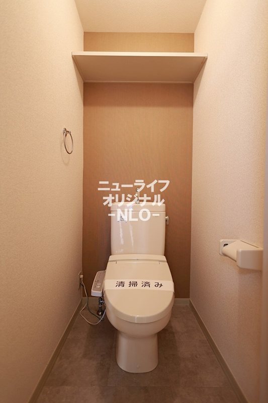 トイレ　あると嬉しい温水洗浄便座付き！