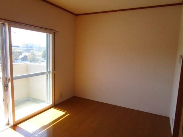 その他部屋・スペース　写真は304号室です（参考）
