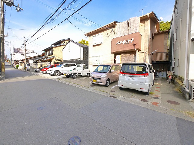 駐車場　駐車場です