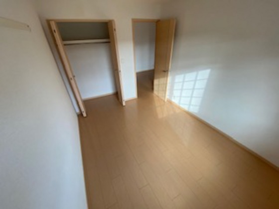 収納　※別部屋の写真です